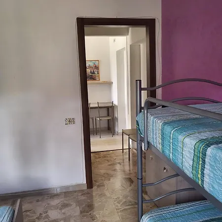Apartment Figura